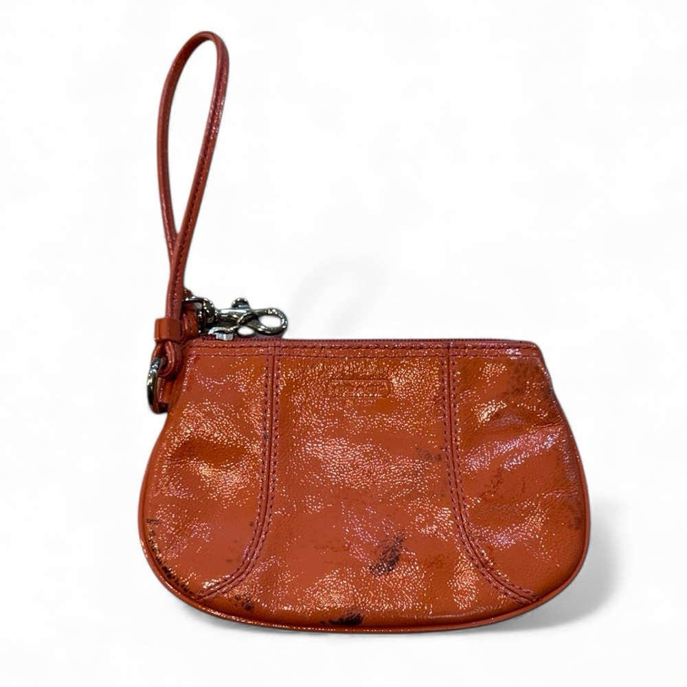 🧡$5 COACH Shimmering Coral Wristlet